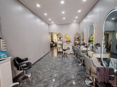 C11861富康街南二巷50平美发店转让