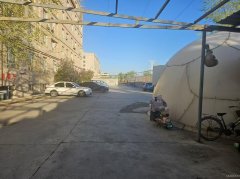 C11884位于昌吉塔城路400平夜市直租