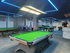 C11894粮校经营中台球厅转让