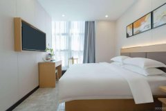 C11897秦基大厦1400平宾馆转让