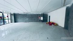 C11898位于昌吉亚中碧桂园门面出租