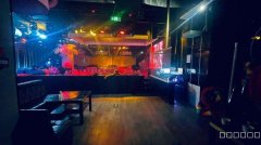 C11905位于昌吉友好附近音乐酒吧转让