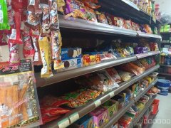 C11917位于昌吉市长宁路吉祥花园东区果蔬店转让