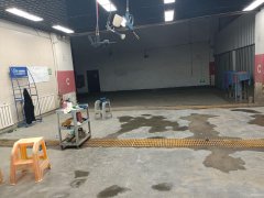 C11918位于昌吉市屯河路经营中汽修洗车店转让