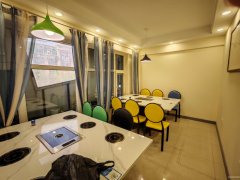 C11921通嘉一期北门240平火锅店转让