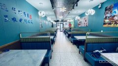 C11924位于乌市天山区兵团二中新疆菜餐厅转让