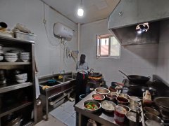 C11927阜康五小附近54平餐厅转让