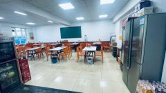 C11930位于乌市红山路餐厅转让