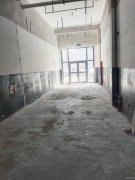 C11932位于昌吉市海棠小镇一期门口临街门面出租