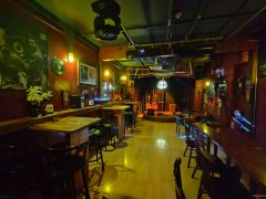 C11933雅山郡20号公寓70平酒吧转让