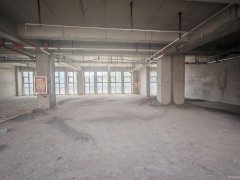 C11943呼图壁客运站301平旺铺出售