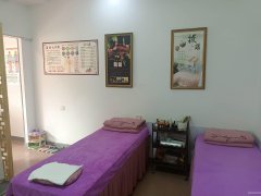 C11944位于阜康市天池北街营业中美容养生理疗馆转让