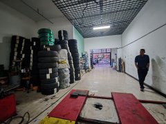 C11949新市区璀璨星辰120平修理厂转让