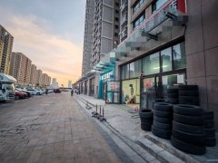 C11949新市区璀璨星辰120平修理厂转让