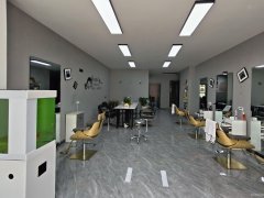 （成功案例）C11953美林花园小区头铺理发店低价转让