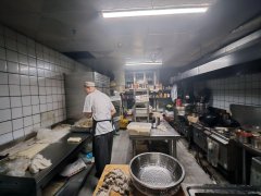 C11955宝能城美食街170平餐厅转让