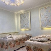 C11956青年路大型小区125平美容院转让