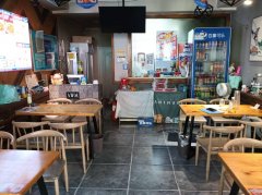 C11957位于昌吉市建国西路城建步行街经营中米粉店面转让