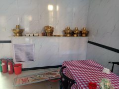 C11962位于迎宾北路航空嘉园小区附近餐饮店低价转让