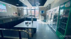 C11963位于昌吉绿洲路绿洲华庭对面餐厅转让