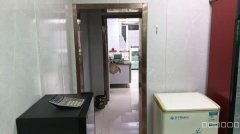 C11592位于乌市南湖二期旭东小区附近餐饮店转让