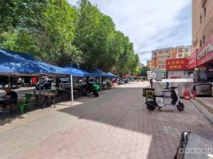 C11969新体巷奥林小区西区43平餐厅转让