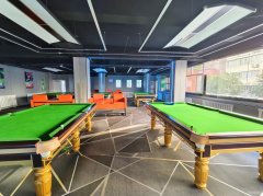 C11972漫街商圈经营中台球厅转让
