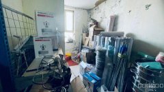 C11716位于昌吉阜康北门市场厨具五金劳保店转让