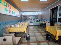 C11982环卫路卧龙山庄对面46平早餐店转让