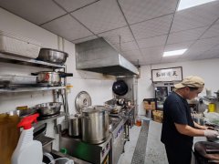 C11992碱泉子工业园80平餐厅转让