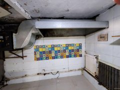 C12007幸福路北四巷35平旺铺转让