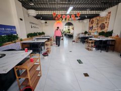 C12013万科公园大道140平火锅店转让