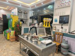 C12012公园北街沿街商铺经营中餐厅转让