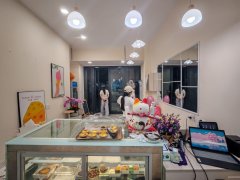 C12016万科中央公园1期60平烘焙店转让