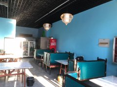 C12018餐饮店面转让