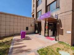 C12023米东区云鼎大观一期45平美容院转让