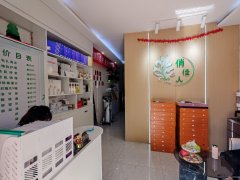 C12023米东区云鼎大观一期45平美容院转让