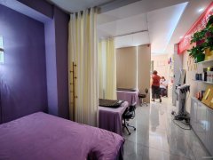 C12023米东区云鼎大观一期45平美容院转让