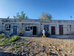 C12024阜康冰湖一队160农家院子出租