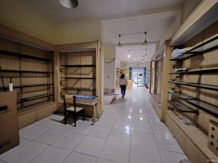 C12093阜康二中大门口80平旺铺转让