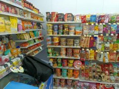 C12100位于昌吉市青年北路市一中附近临街店面空转