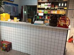 C12088位于五家渠市贝鸟语诚小区附近临街餐饮店转让