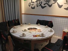 C12088位于五家渠市贝鸟语诚小区附近临街餐饮店转让