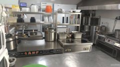 C12086转让昌吉市长宁南路富友国际新疆名小吃牛七号丸子汤