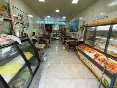 C12081天山区世界冠郡商圈经营中4年老店转让