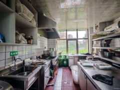 C12080紫祥园大门口68平餐厅转让