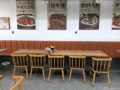 C12119位于呼图壁县西市南路临街餐饮店转让