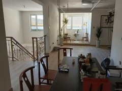 C12121位于昌吉市屯河路馨河湾东门临街店面转让