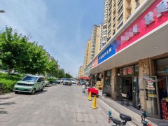 C12125米东区博瑞新村35平卤味店转让