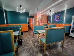 C12036米东区新城一期100平餐厅转让